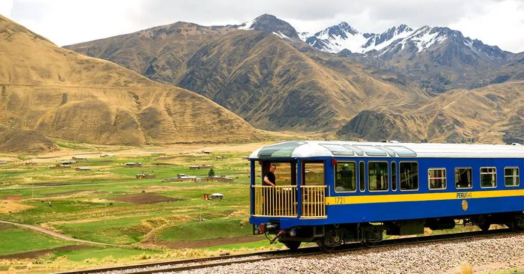 Tren PeruRail a Machu Picchu desde Cusco, Perú
