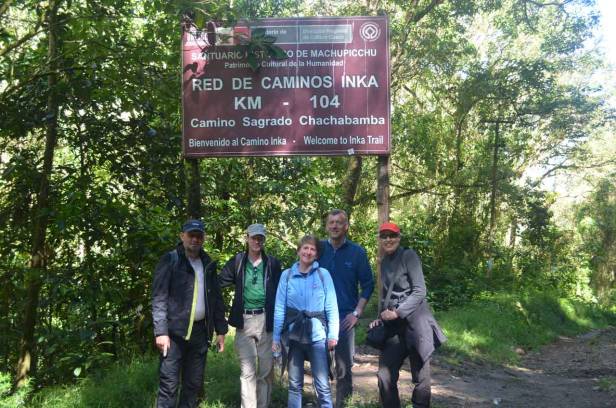 Inca Trail 3 days to Machu Picchu - Km 104 - Day 1