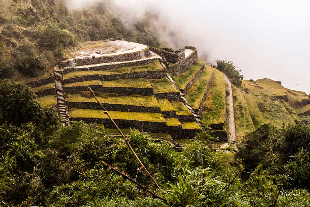 peru packages 8 days and inca trail 3rd day Phuyupatamarca 