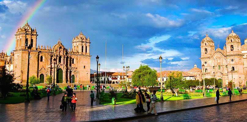 plaza de armas cusco 5 days living tourism tour