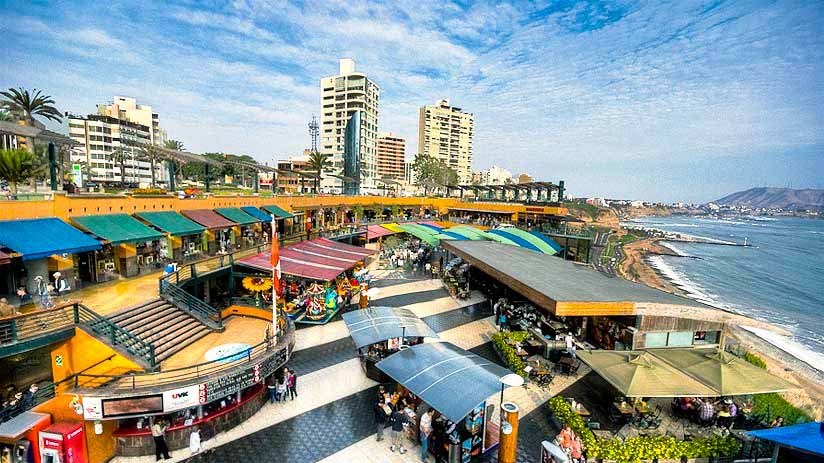 main square in lima active peru 21 days 