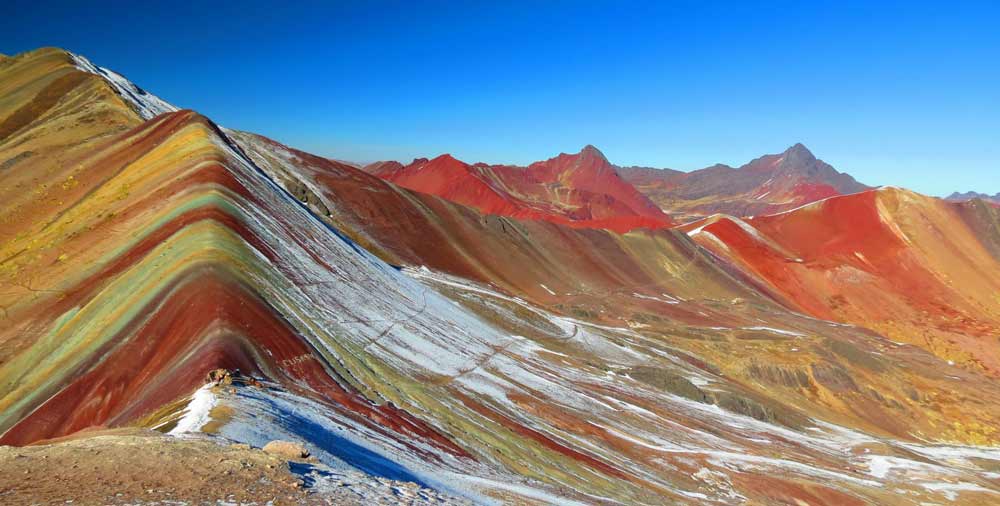 Rainbow mountain full day tour  2021